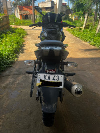 Bajaj Pulsar 220F