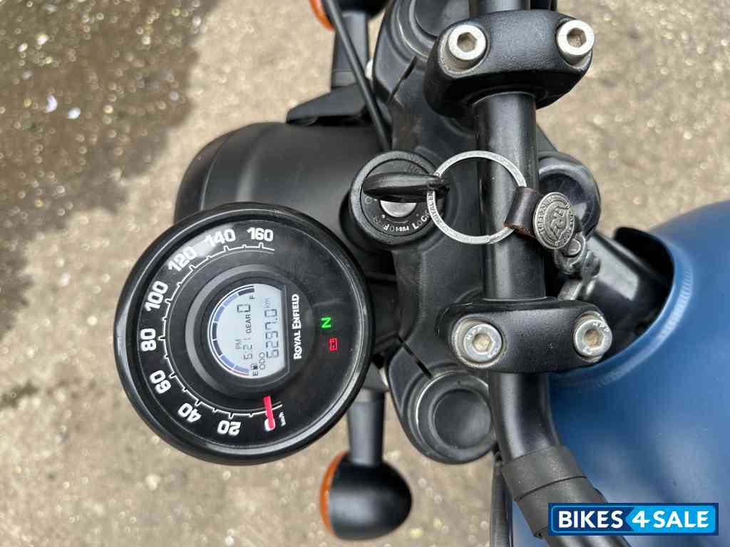 Blue Royal Enfield Hunter 350 Metro