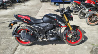 Mate Black TVS Apache RTR 160 4V 2025
