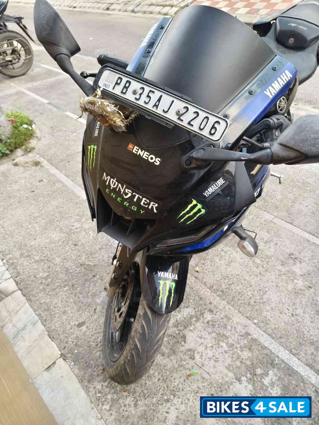 Yamaha R15M Monster Energy MotoGP Edition