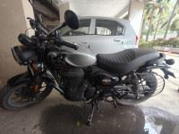Royal Enfield Hunter 350 Metro