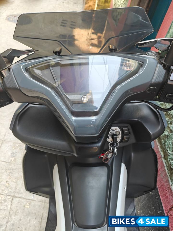 White And Grey Yamaha Aerox 155 White And Grey Yamaha Aerox 155