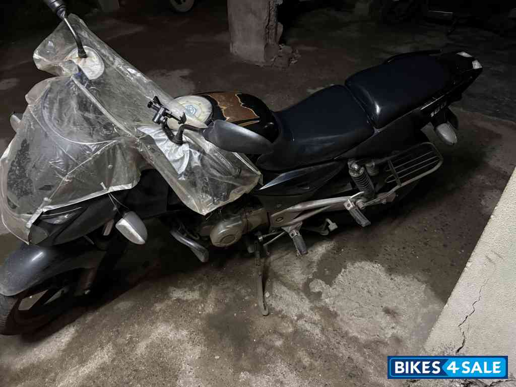Bajaj Pulsar 180 DTSi Bajaj Pulsar 180 DTSi