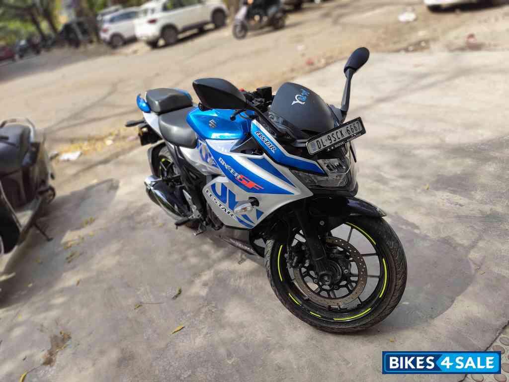 Suzuki Gixxer SF 250 BS6