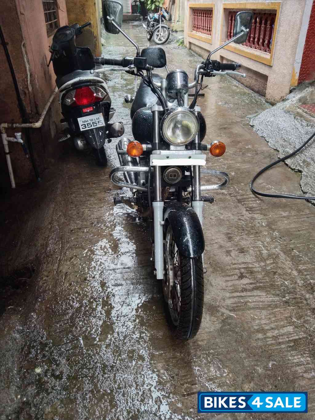 Bajaj Avenger Street 220