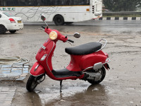 Red Vespa ZX 125 BS6