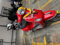 Red Vespa ZX 125 BS6