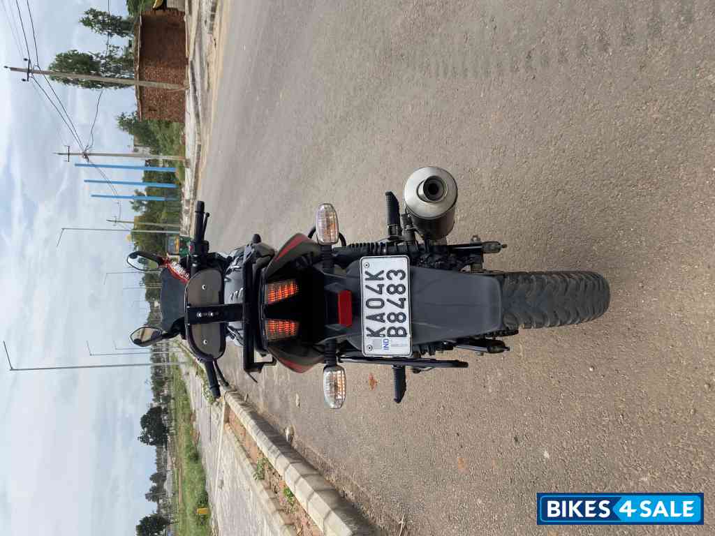 Ebony Black Red Bajaj Pulsar 220F BS6