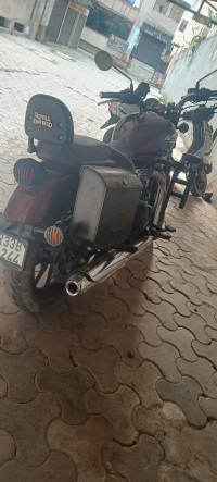 Red Royal Enfield Meteor 350 Stellar