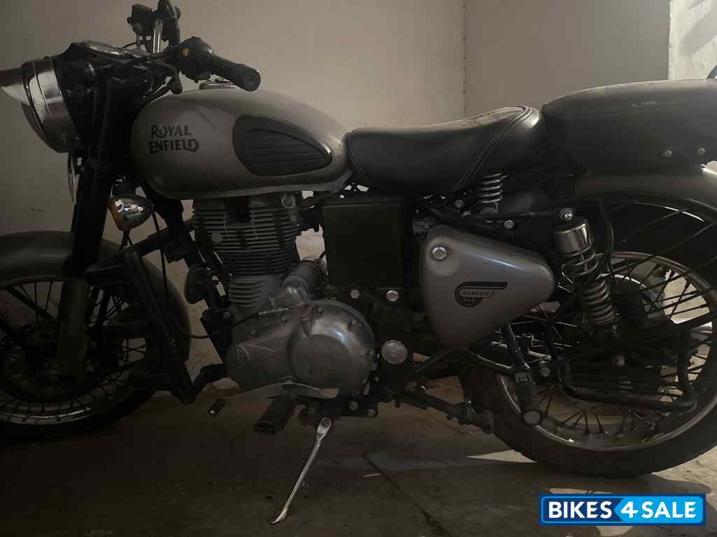 Royal Enfield Classic 350 BS VI