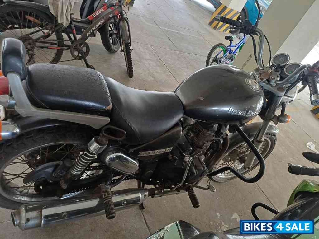 Lighting Brown Royal Enfield Thunderbird 350