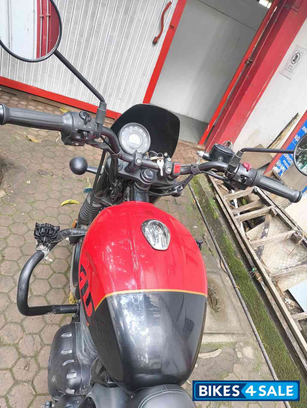 Royal Enfield Hunter 350 Metro