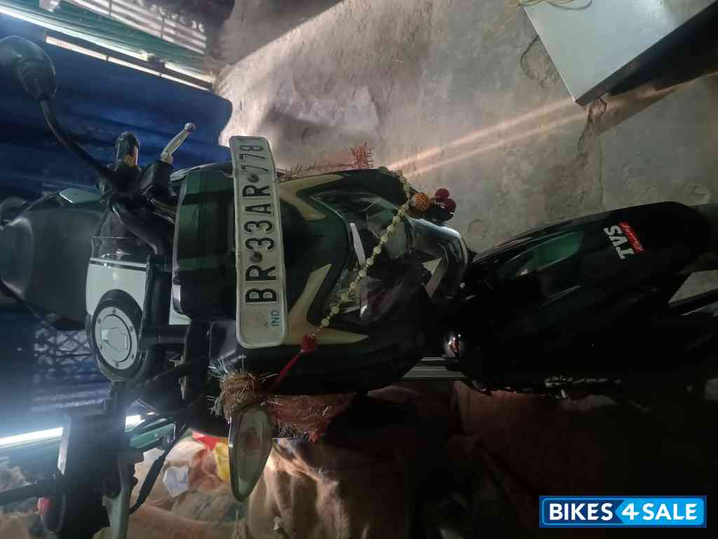 TVS Apache RTR 160 4V TVS Apache RTR 160 4V