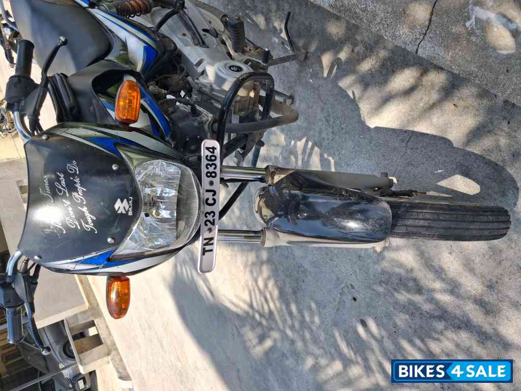 Blue Bajaj CT 100 ES Blue Bajaj CT 100 ES