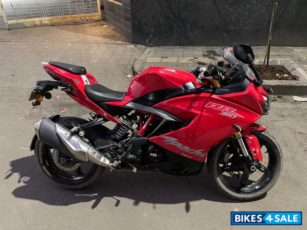 Red TVS Apache RR 310 Red TVS Apache RR 310