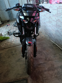 Black Bajaj Pulsar N160 Dual Channel ABS