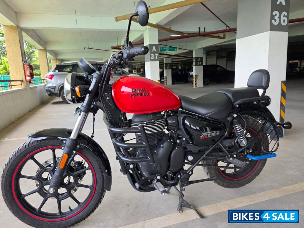 Royal Enfield Meteor 350