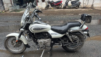 White Bajaj Avenger Cruise 220 BS6