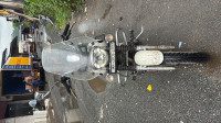 White Bajaj Avenger Cruise 220 BS6