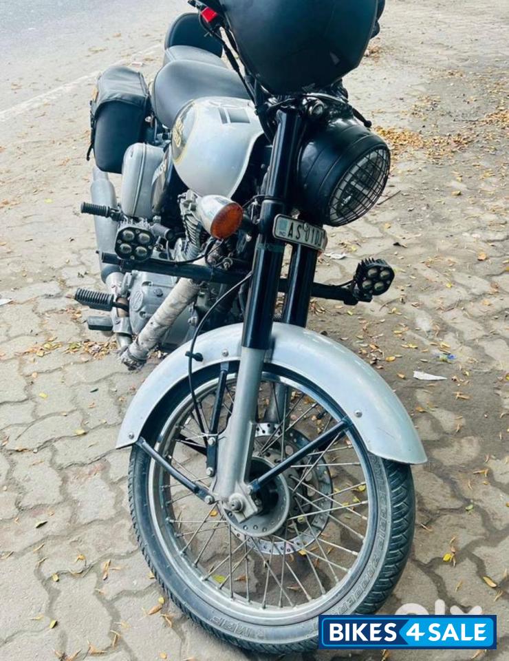 Royal Enfield Classic 350 BS VI