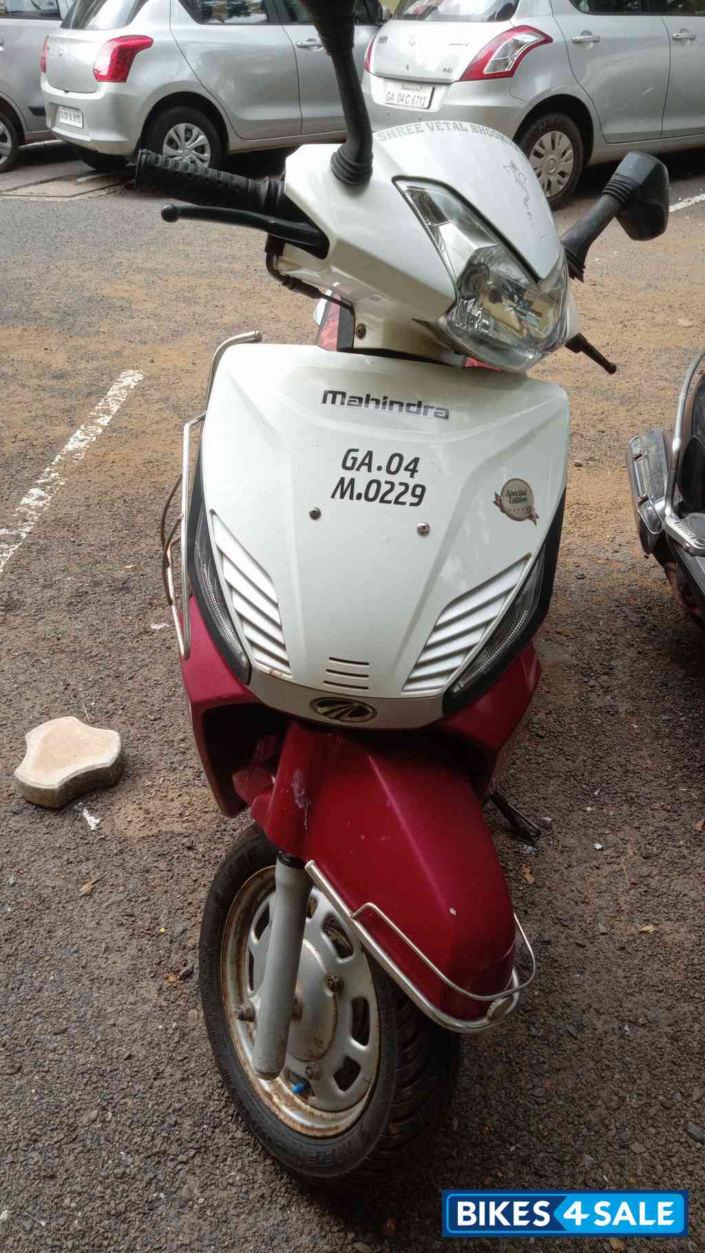 Mahindra Gusto