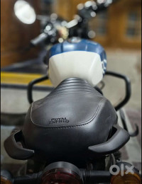 Royal Enfield Hunter 350 Metro