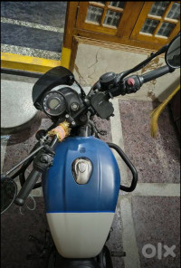 Royal Enfield Hunter 350 Metro