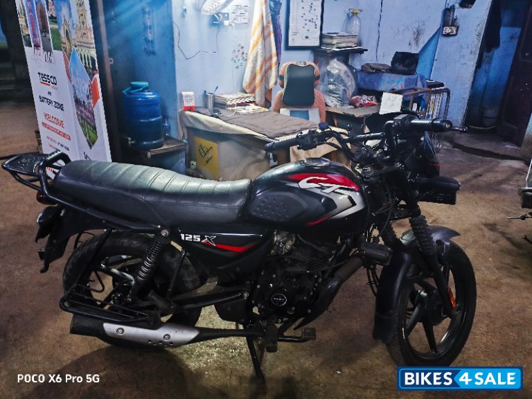 Black Red Bajaj CT125X Drum Brake