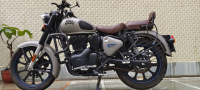 Royal Enfield Classic 350 2021 2022 Model