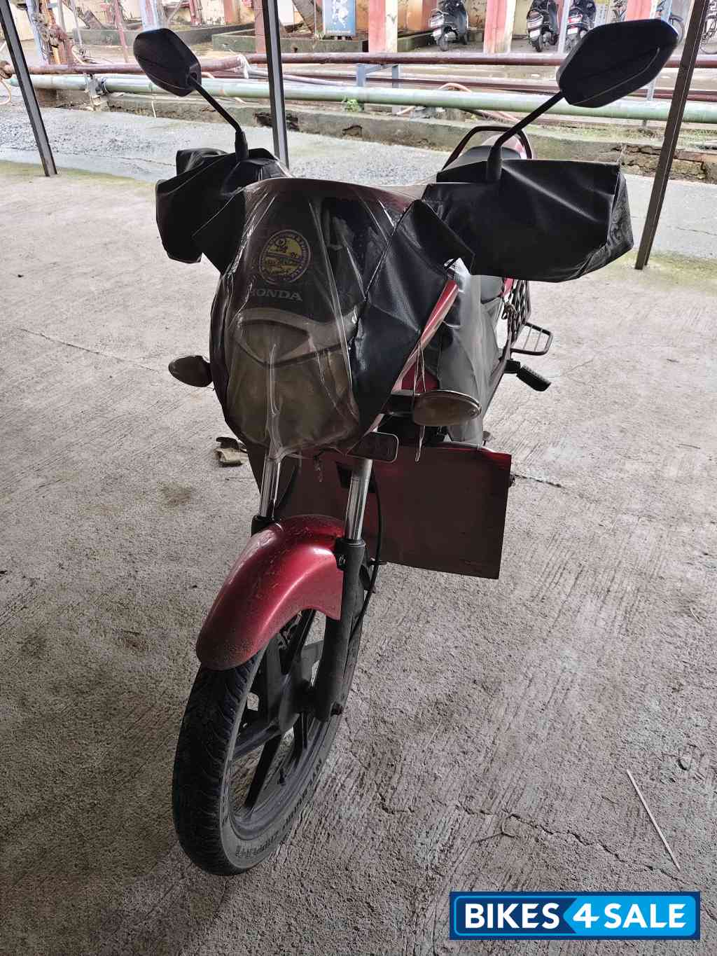 Red Honda CB Unicorn