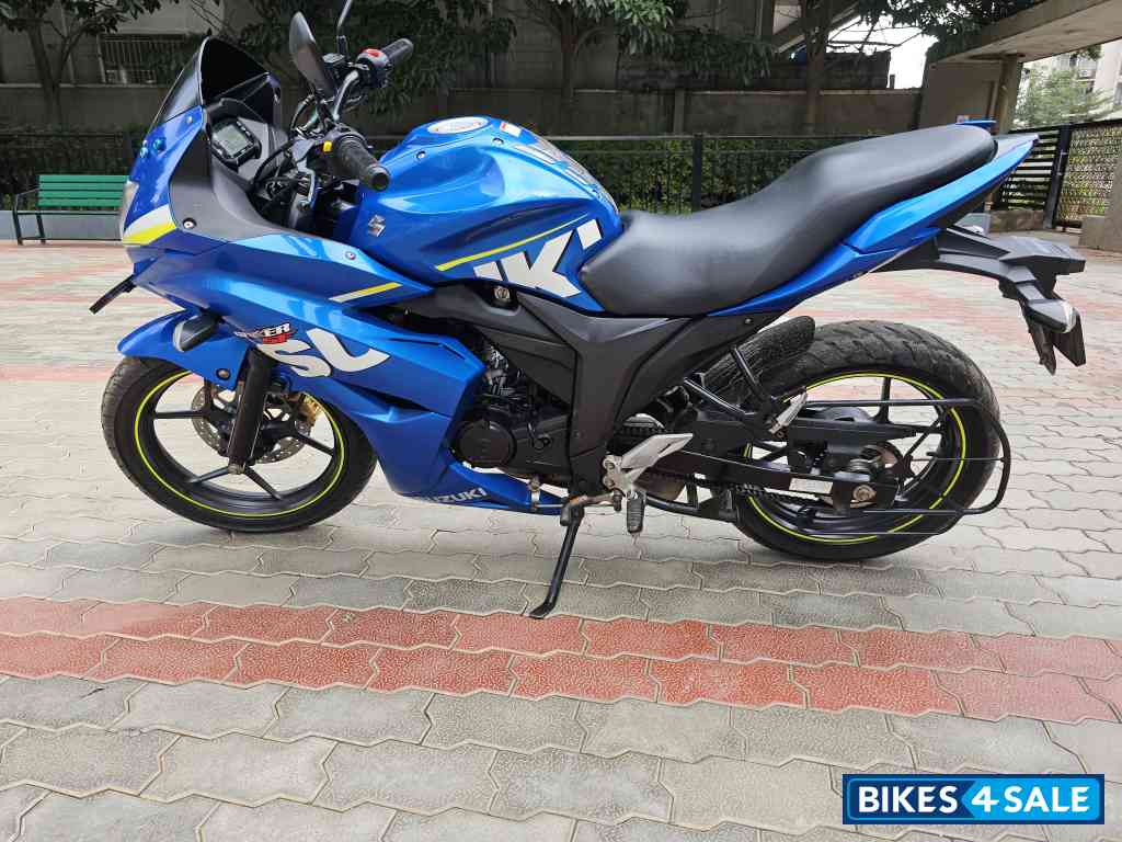 Suzuki Gixxer SF Moto GP