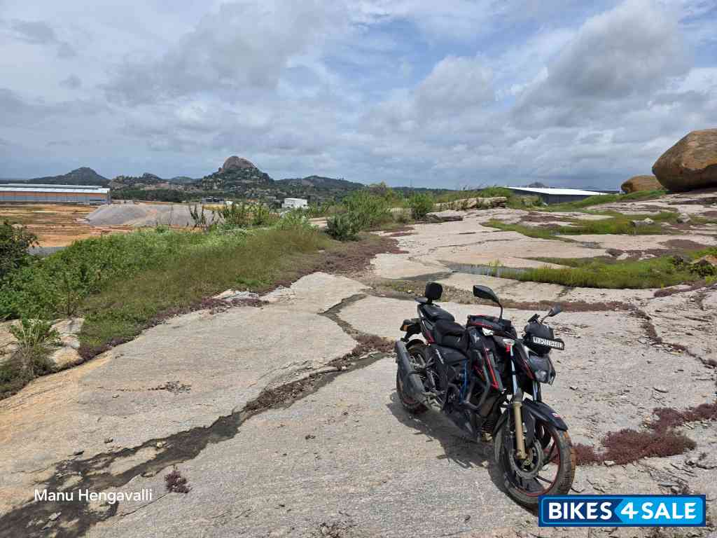 TVS Apache RTR 200 4V ABS