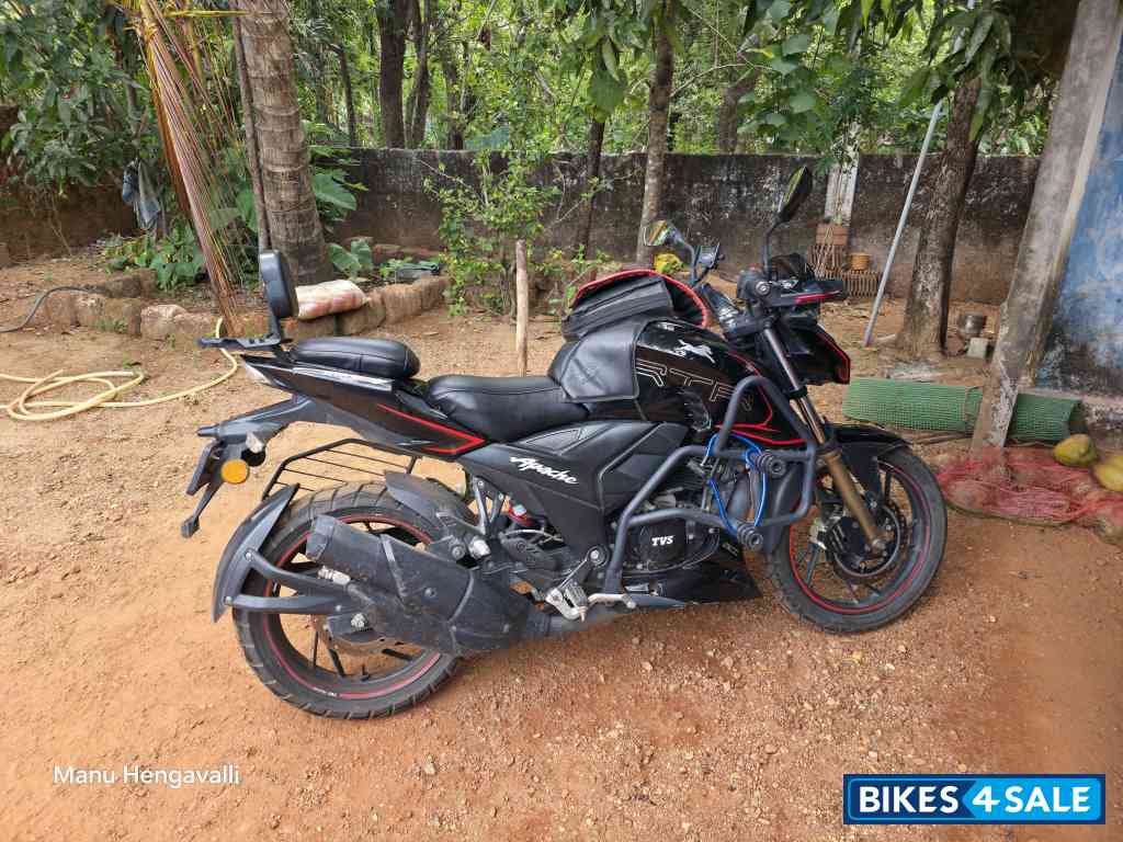 TVS Apache RTR 200 4V ABS