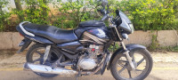Black Honda Shine 125
