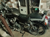 Black Royal Enfield Thunderbird TwinSpark 350