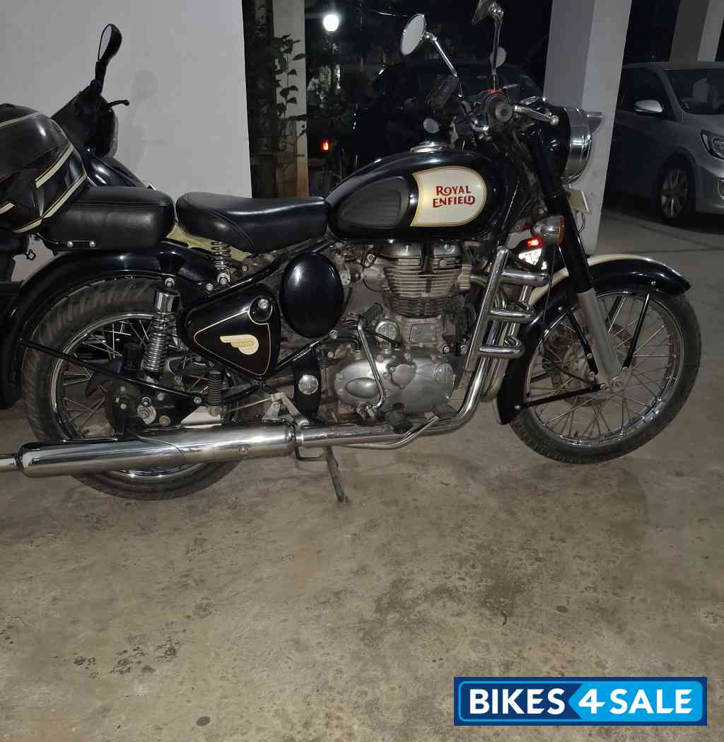 Royal Enfield Classic 500