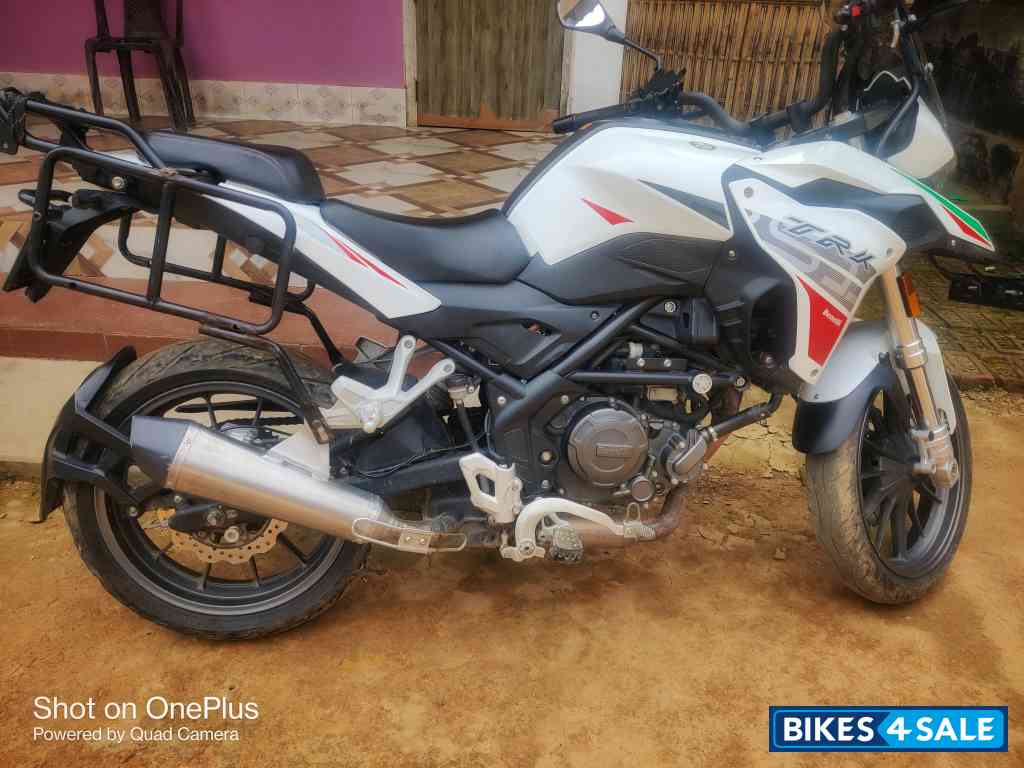 Benelli TRK 251