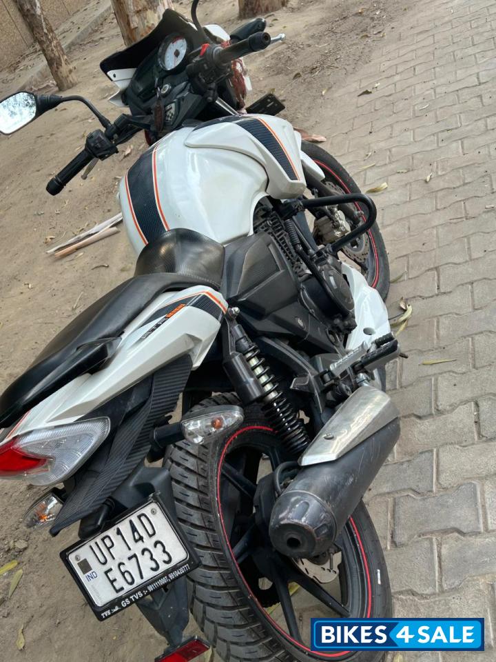TVS Apache RTR 160 4V