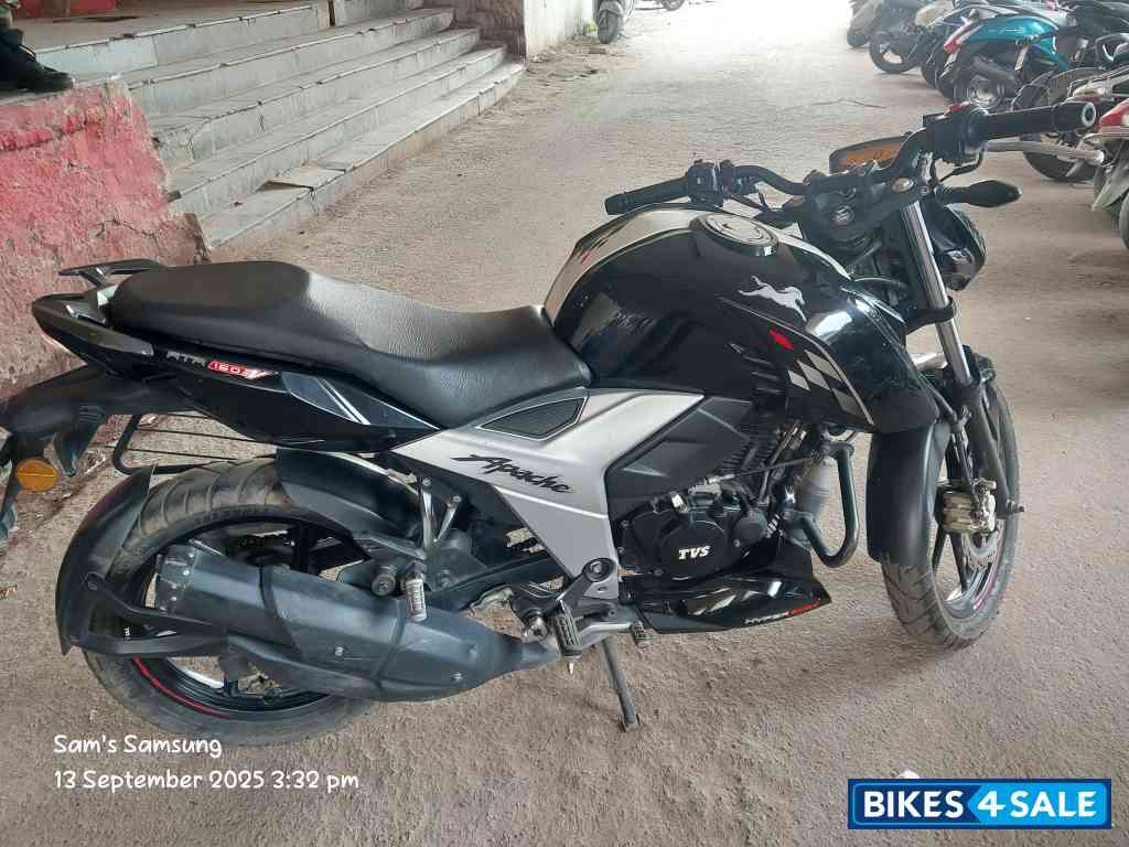 TVS Apache RTR 160 4V TVS Apache RTR 160 4V