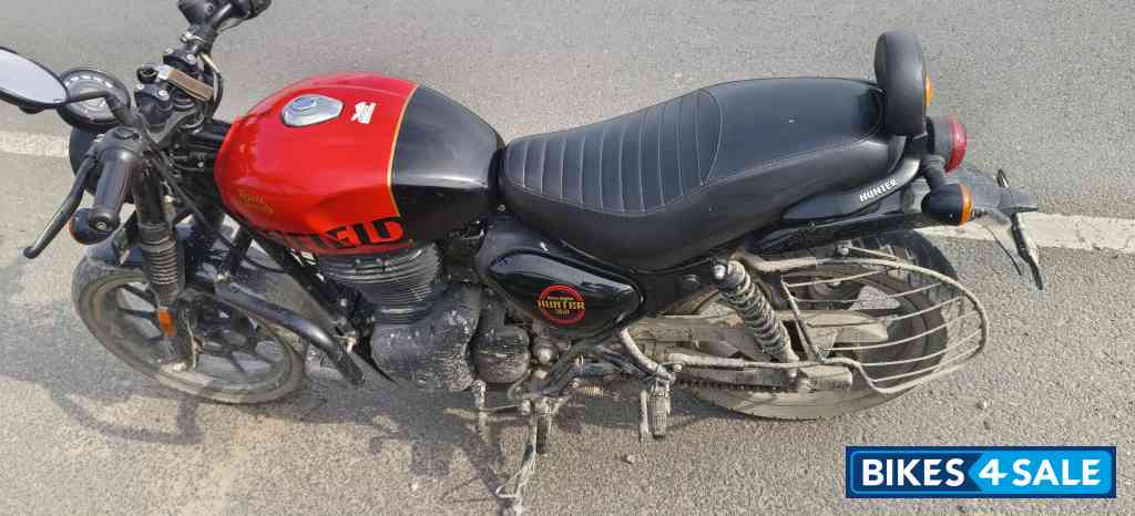 Royal Enfield Hunter 350 Metro