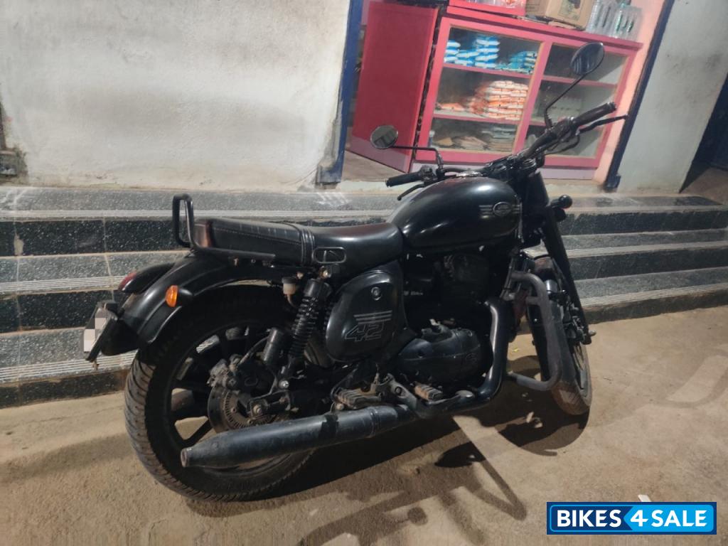 Matt Black Jawa 42 Dual Channel ABS AllStar Black