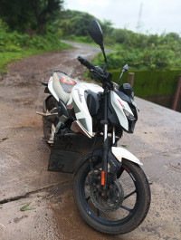Bajaj Pulsar N150