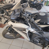 Black And White Honda CBR 150R