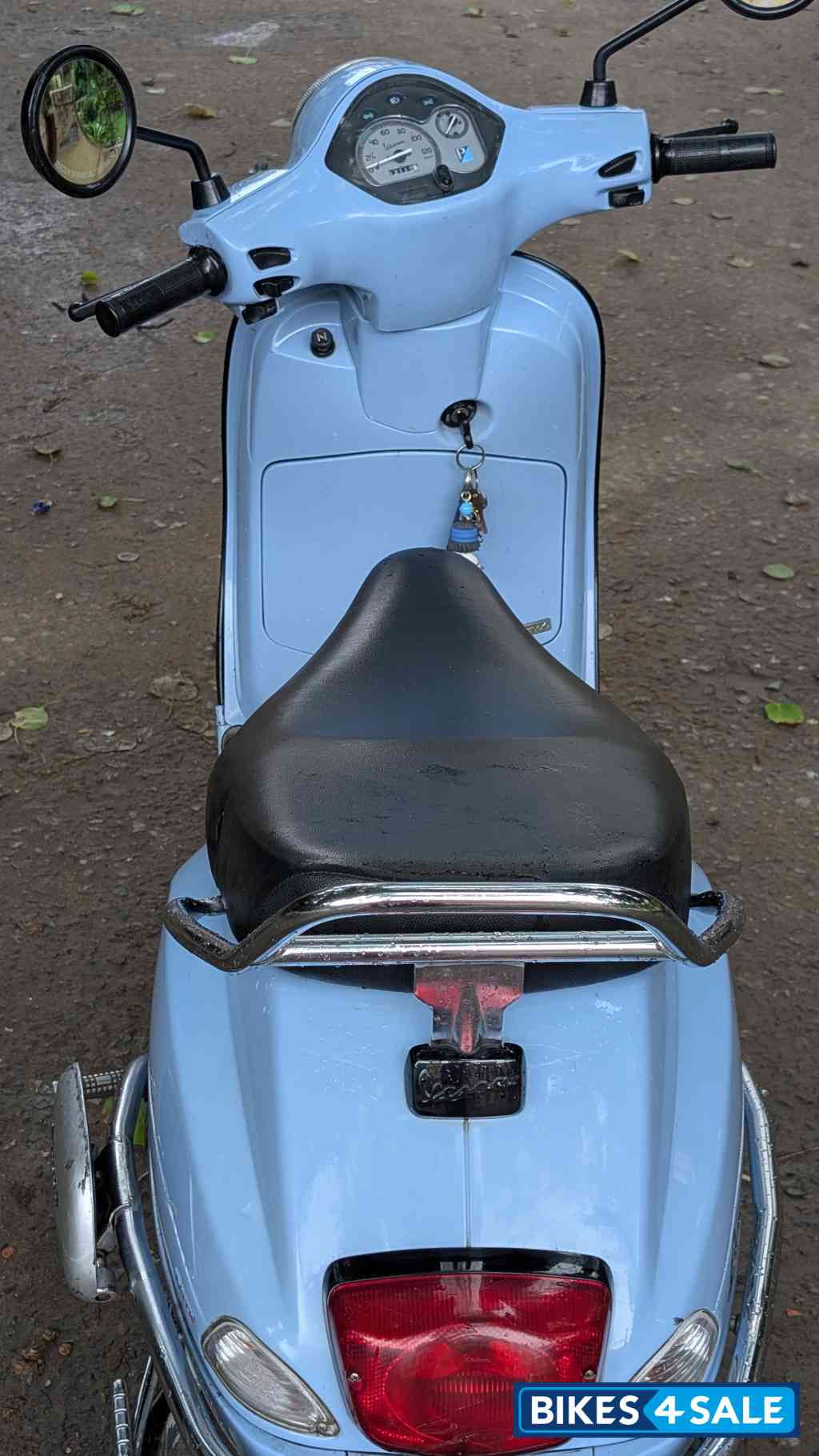 Vespa LX 125