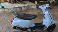 Vespa LX 125