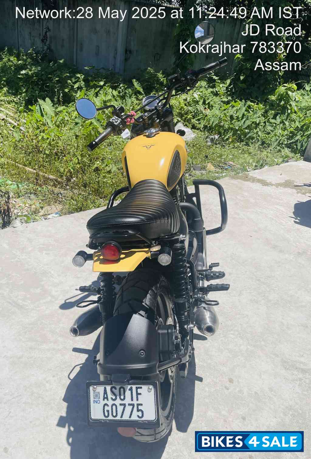 Yezdi Scrambler Single Tone