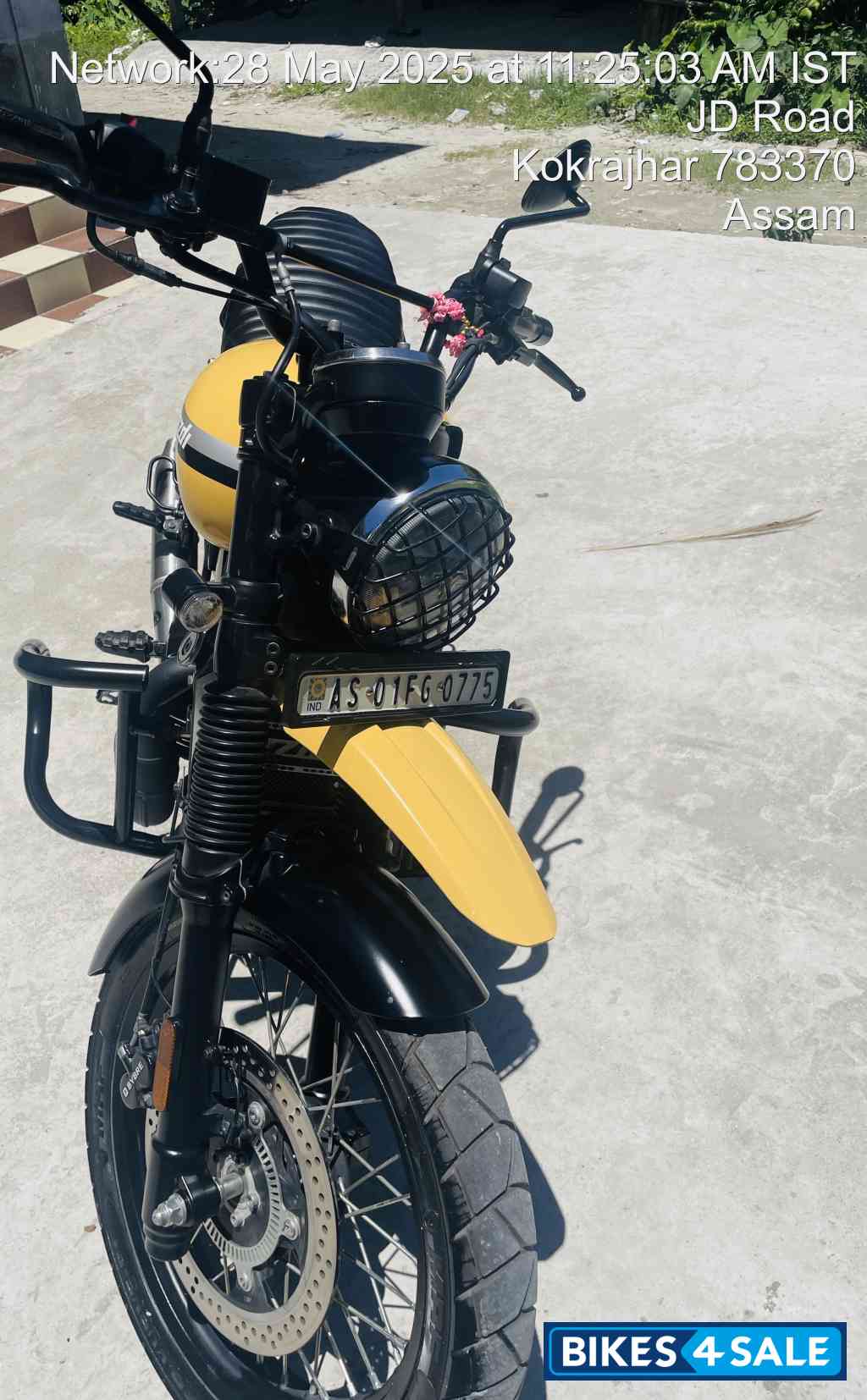 Yezdi Scrambler Single Tone