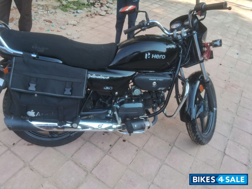 Black Hero Splendor Plus i3s Black and Accent