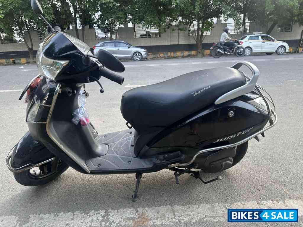 TVS Jupiter 125