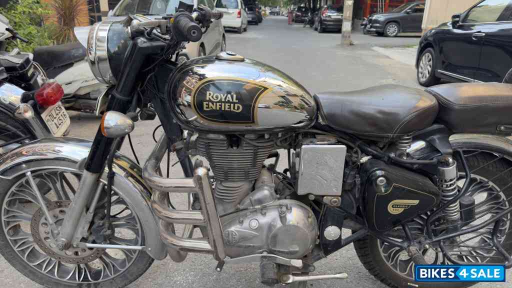 Chrome Green Royal Enfield Classic 500